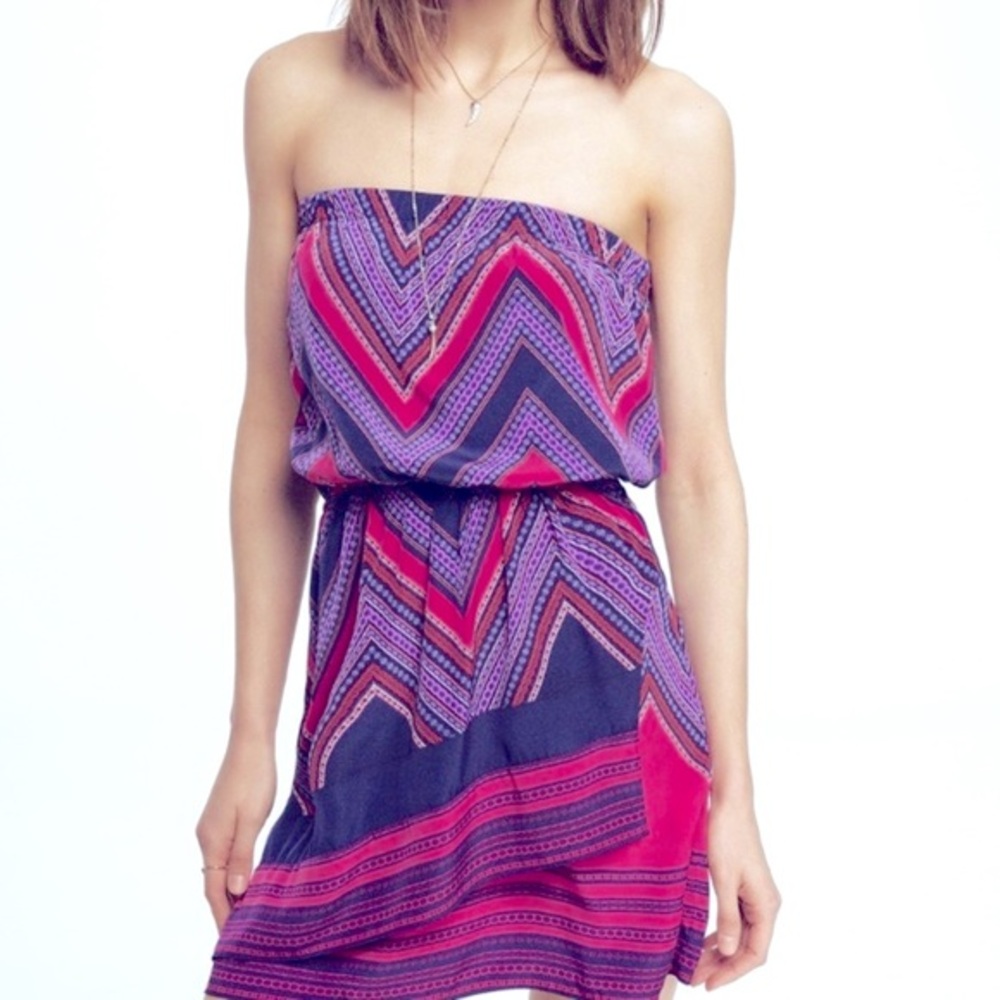 Express‎ Pink and Purple Strapless Chevron Dress Size XS